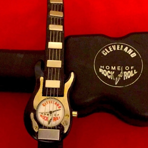 🆕 Cleveland Home of Rock & Roll Guitar Watch